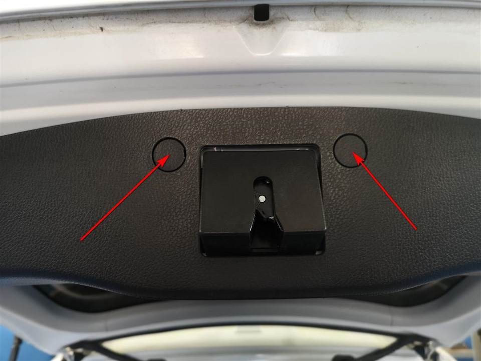 Снимаем 2 заглушки — Haval H6 (1G)