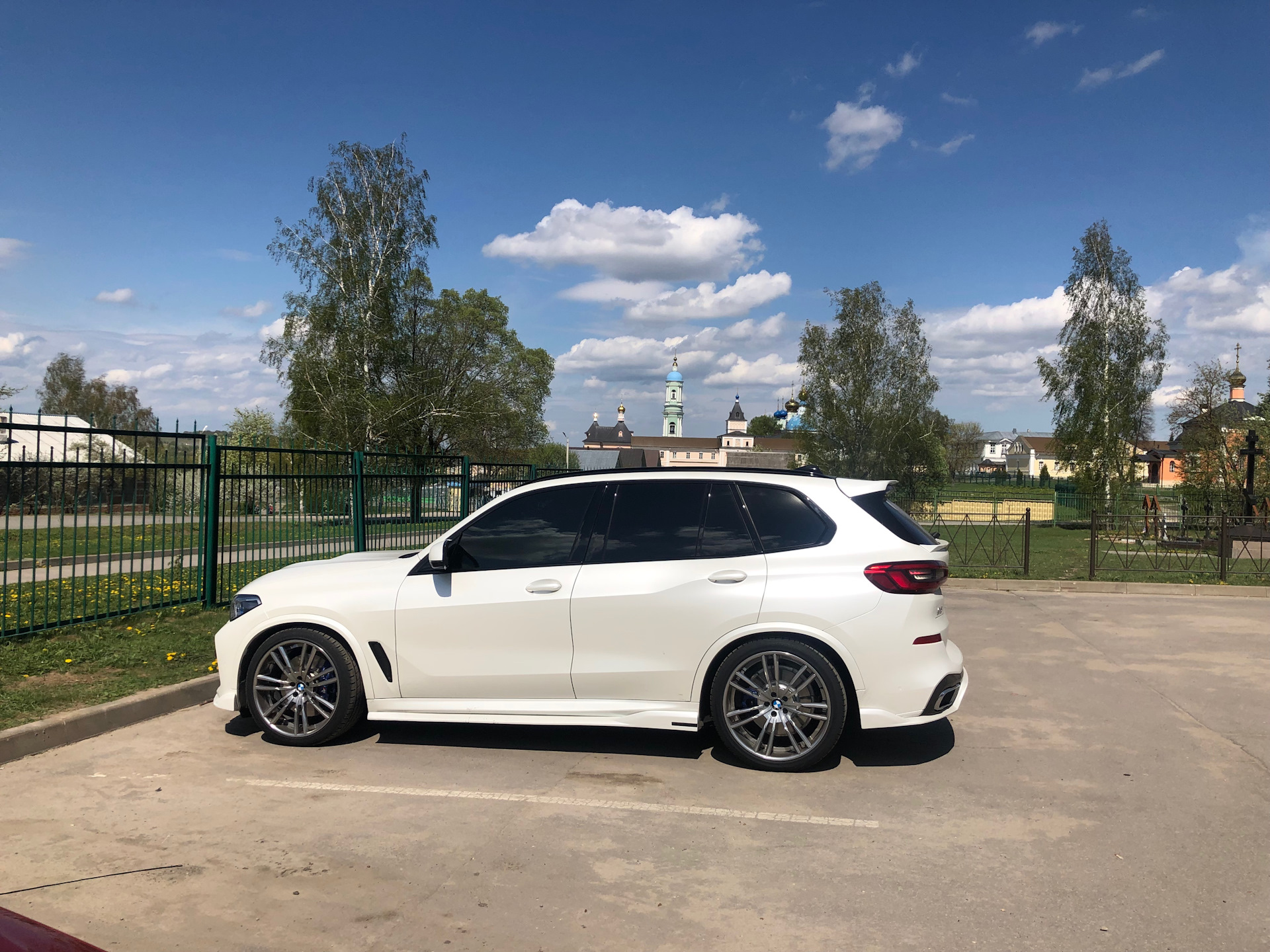 BMW x5 g05 r22