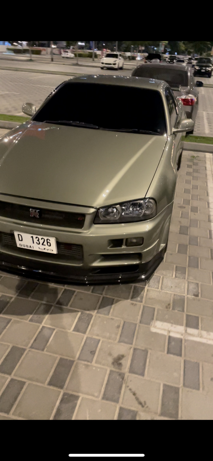 GT-R from Дубай — Nissan Skyline GT-R (R33), 2,6 л, 1995 года | встреча |  DRIVE2