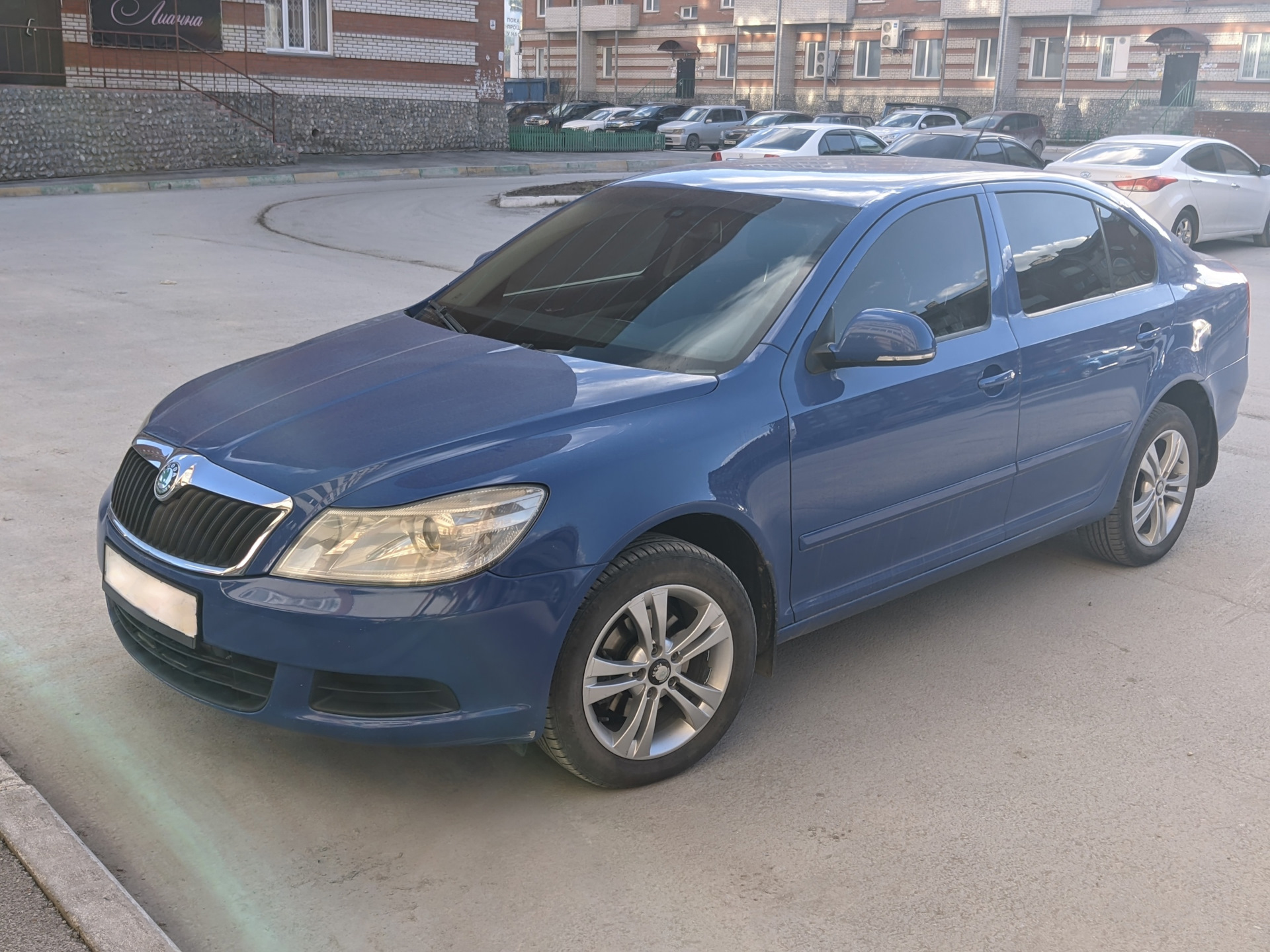 BSE дергается при легком нажатии на газ — Skoda Octavia A5 Mk2, 1,6 л, 2009  года | поломка | DRIVE2