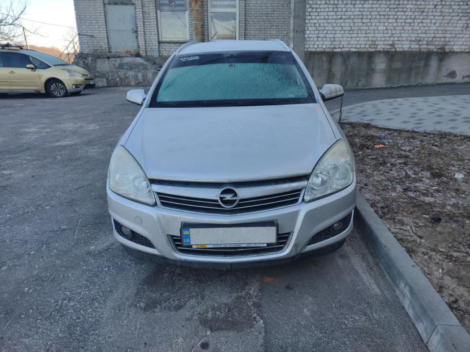 Фото в бортжурнале Opel Astra H