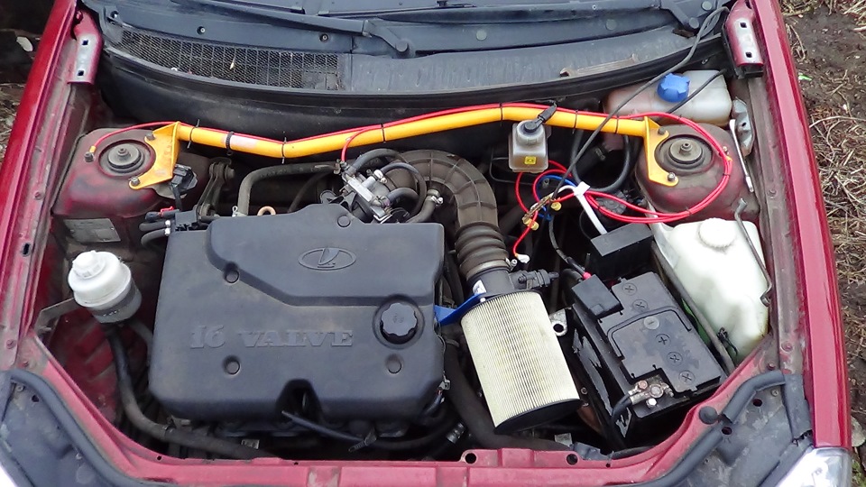 Приора во дворе — Lada Приора хэтчбек, 1,6 л, 2010 года | просто так ...