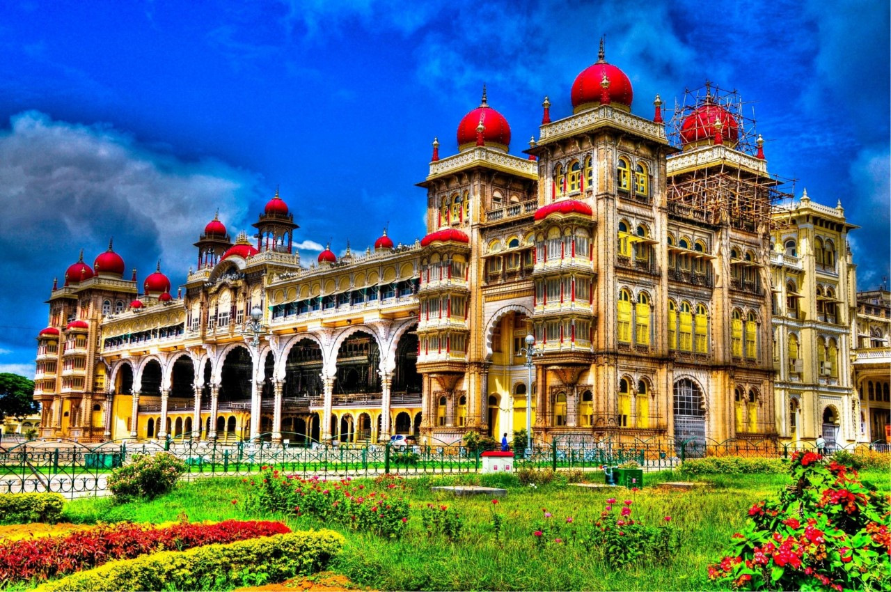 Майсурский Дворец является одним из величайших дворцов Индии. 