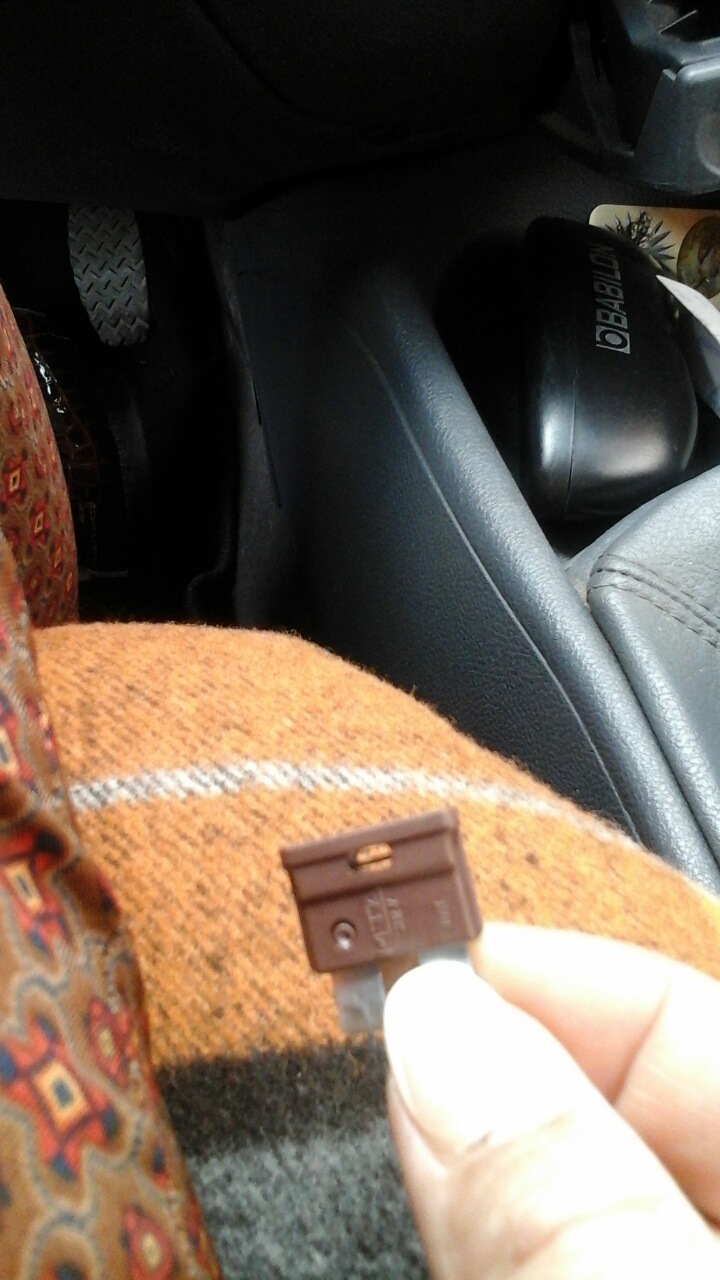 Неисправность стеклоподъемника — FIAT Bravo I, 1,8 л, 1997 года | визит ...