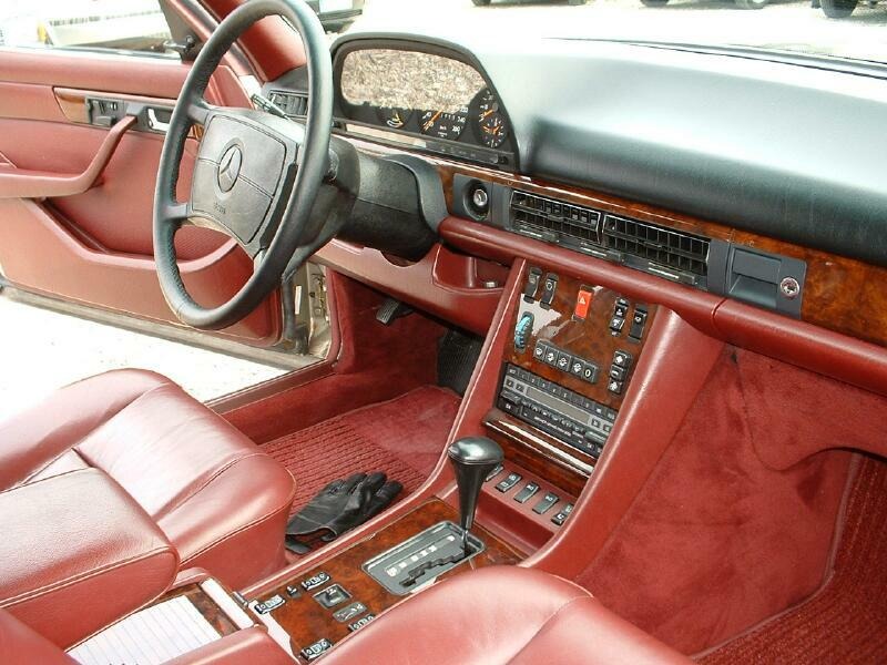 W126 салон. Mercedes-Benz w126 салон. Mercedes w126 салон. Мерседес 126 салон. Мерседес w126 салон.