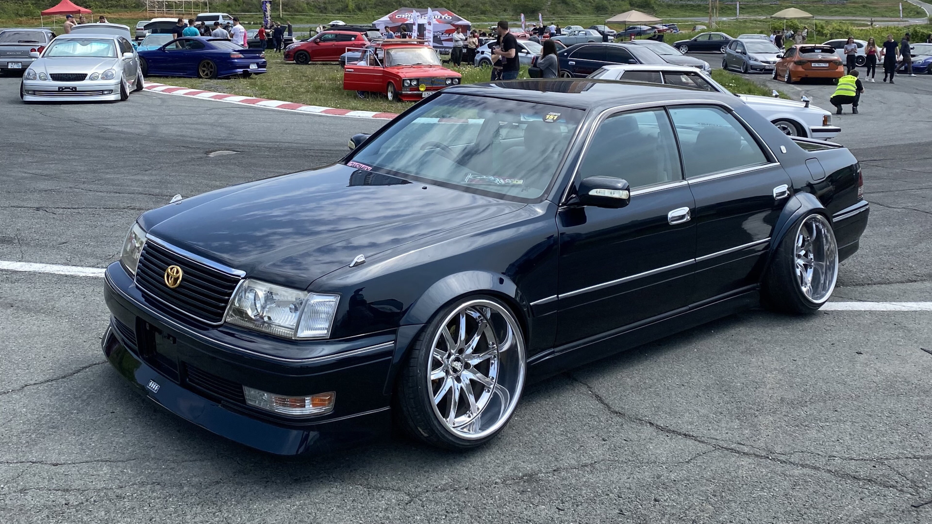 Toyota Crown Royal Saloon VIP