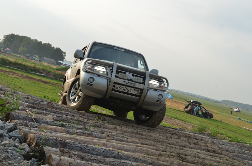 Фото в бортжурнале Mitsubishi Pajero (3G)