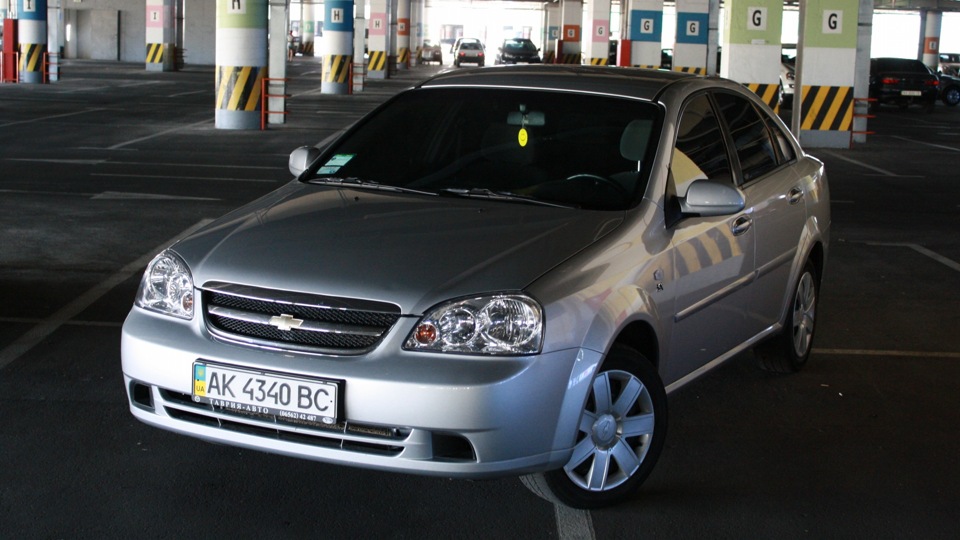 Безопасность шевроле лачетти седан. Chevrolet Lacetti 2008 года автоматика из золотистого цвета hechbeq Automatic.