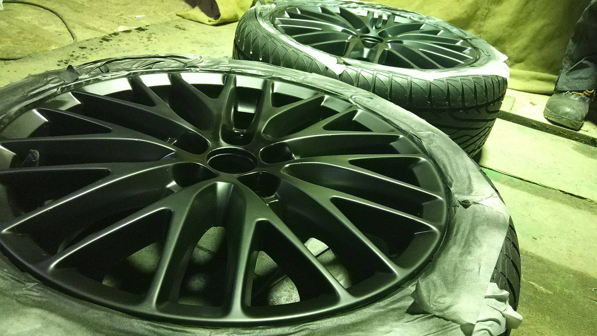 Maxxis 225/45r17 ma-z3. Ford Focus r17 225/45. Резина 225 45 17 на Форд фокус 3. Покрышки r17 225/45 Форд фокус 2. Купить шины фокус