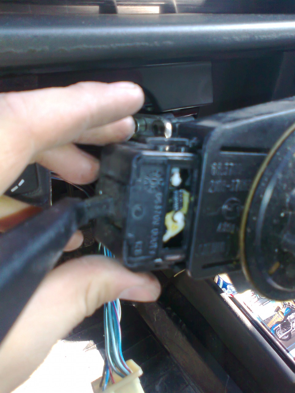 Замена стоковых подрулевых переключателей на сток Chevrolet Niva — LADA ...