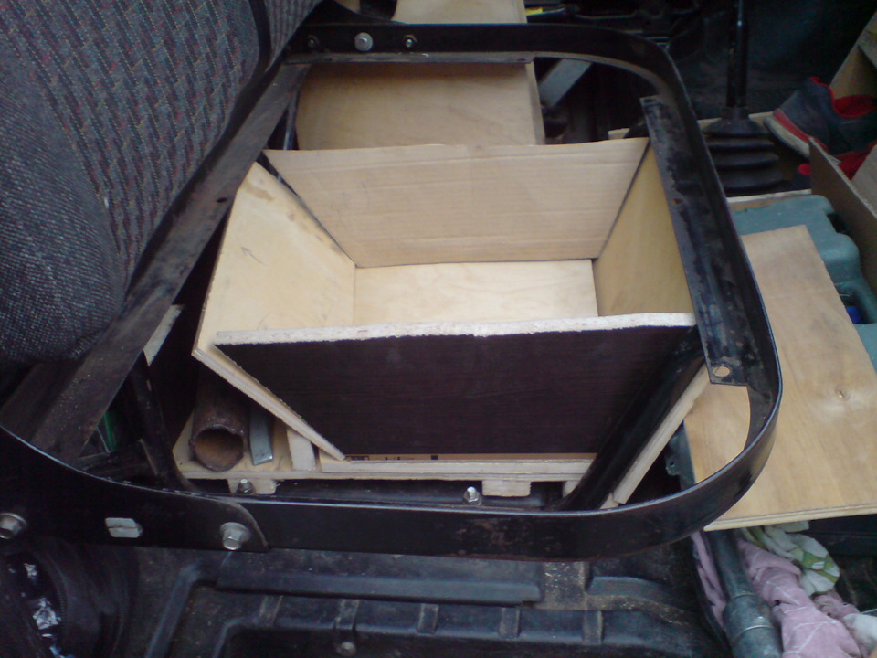 Ящик под сиденье, часть1 — ГАЗ Газель, 2,4 л, 2006 года | другое | DRIVE2