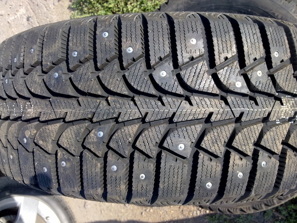 Зимняя резина "MAXXIS" PRESA SPIKE 225х55х16 — Audi A4 (B6), 1,8 л ...