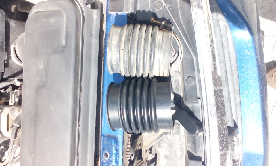 патрубок воздушный — Mazda 626 V (GF), 1,8 л, 2000 года | своими руками ...