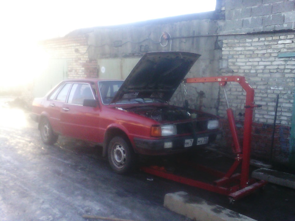 Еще немного, еще чуть-чуть — Audi 80 (B2), 1,6 л, 1982 года | своими ...