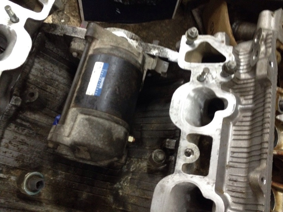 Сборка продолжение 124 ( Ставим стартер ) — Toyota Supra (70), 4 л ...