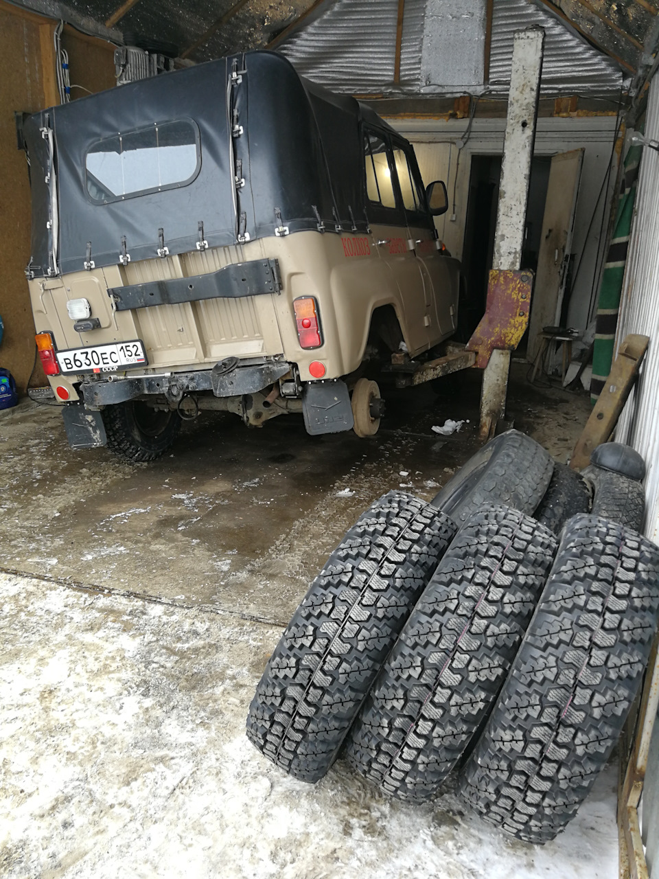 Шины для УАЗ 469 и Рекорд №11. Первая зима "Председателя". Замена шин. УАЗ 469, 2,4л. 1980 год на DRIVE2