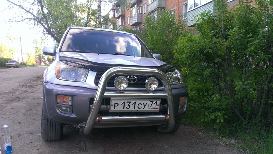 Фото в бортжурнале Toyota RAV4 (II)