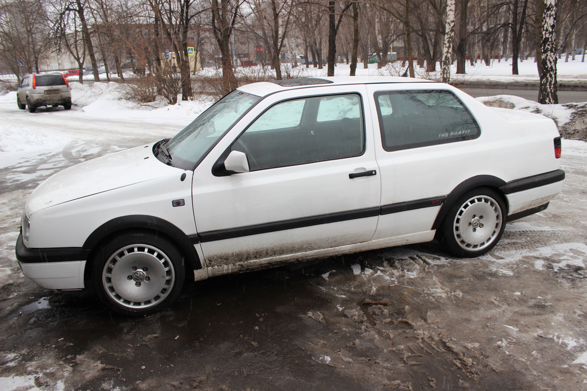 Volkswagen Vento РєСѓРїРµ 2 8