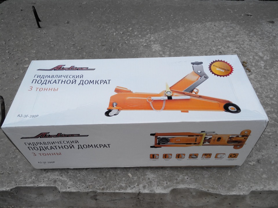 Домкрат подкатной Airline 3т, AJ-3F-390P — KIA Sorento (2G), 2 л, 2013 ...