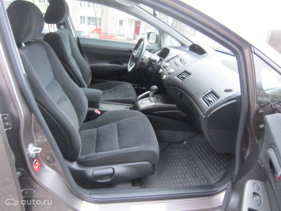 Фото в бортжурнале Honda Civic 4D (8G)