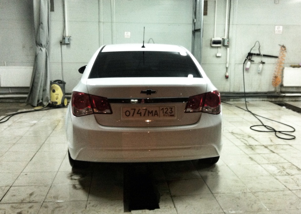 снятие значка на chevrolet cruze снятие значка на chevrolet cruze