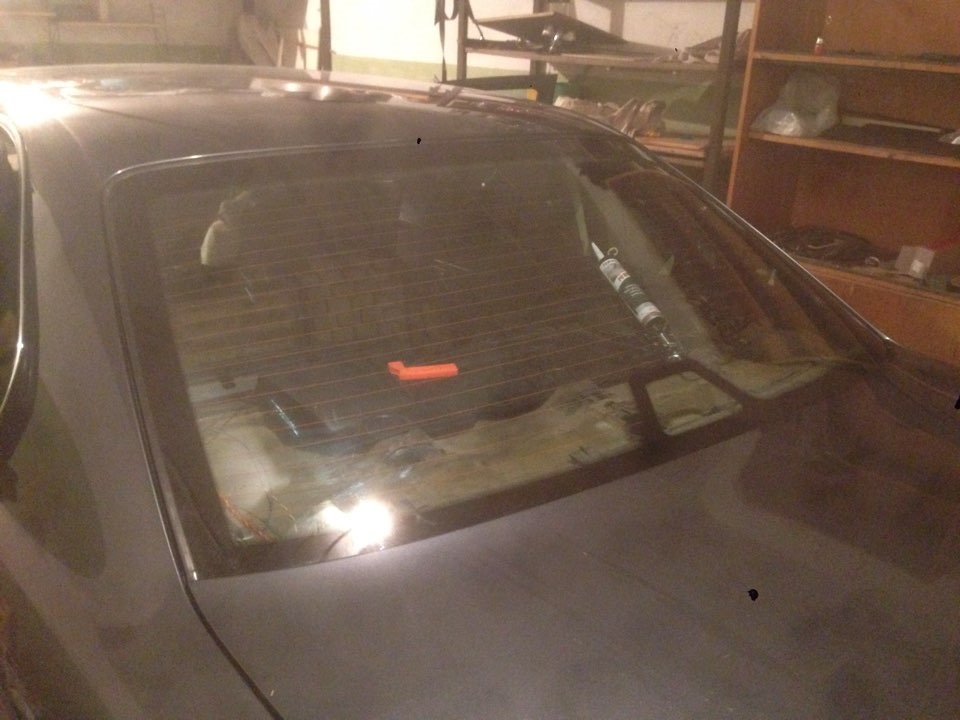 Замена заднего стекла на стеклопакет. — BMW 7 series (E38), 4 л, 1995 ...
