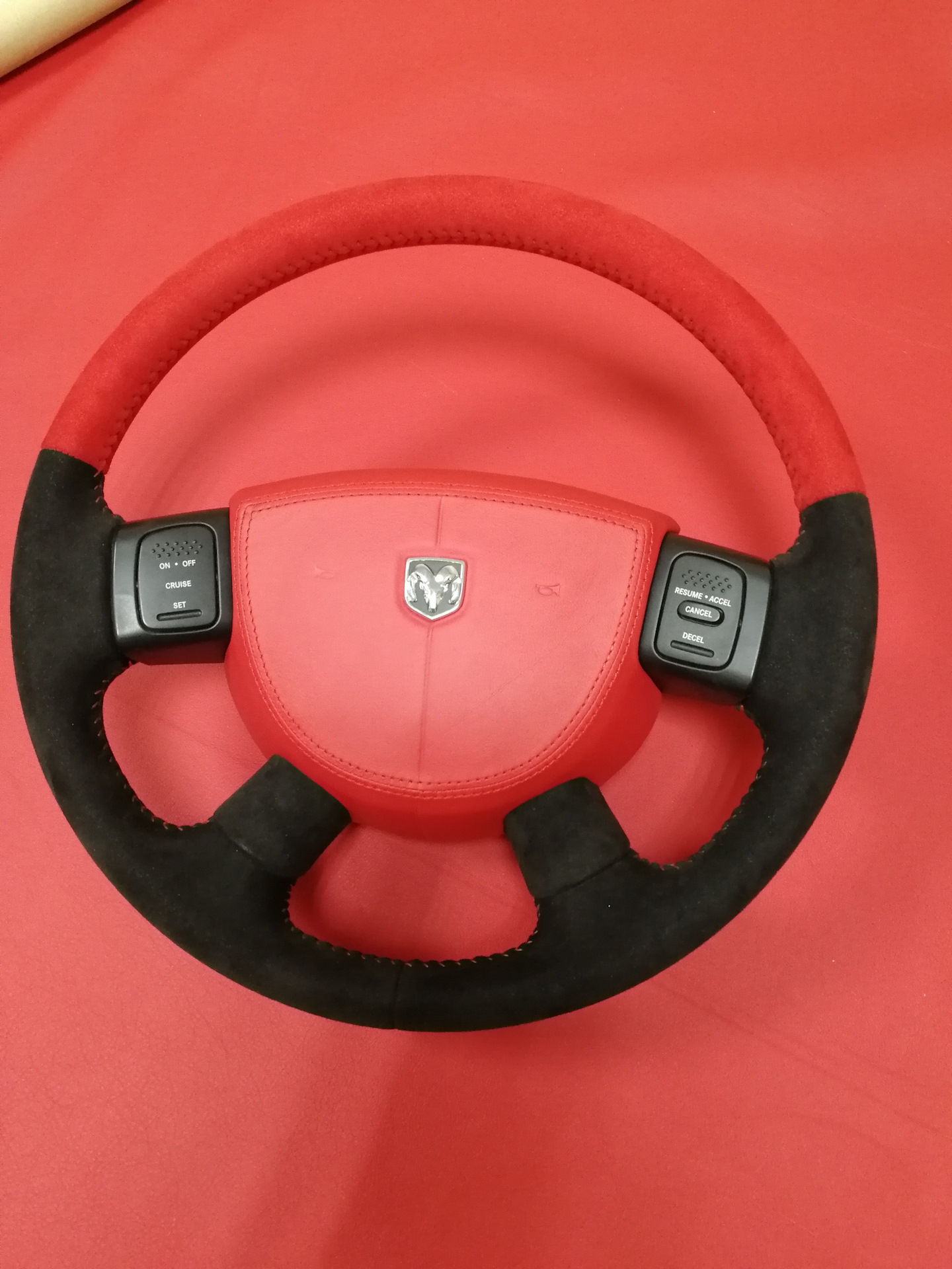 Руль кожаный додж калибр. Руль додж. Руль додж калибер. Pride 89 руль. Руль кожаный додж калибр.