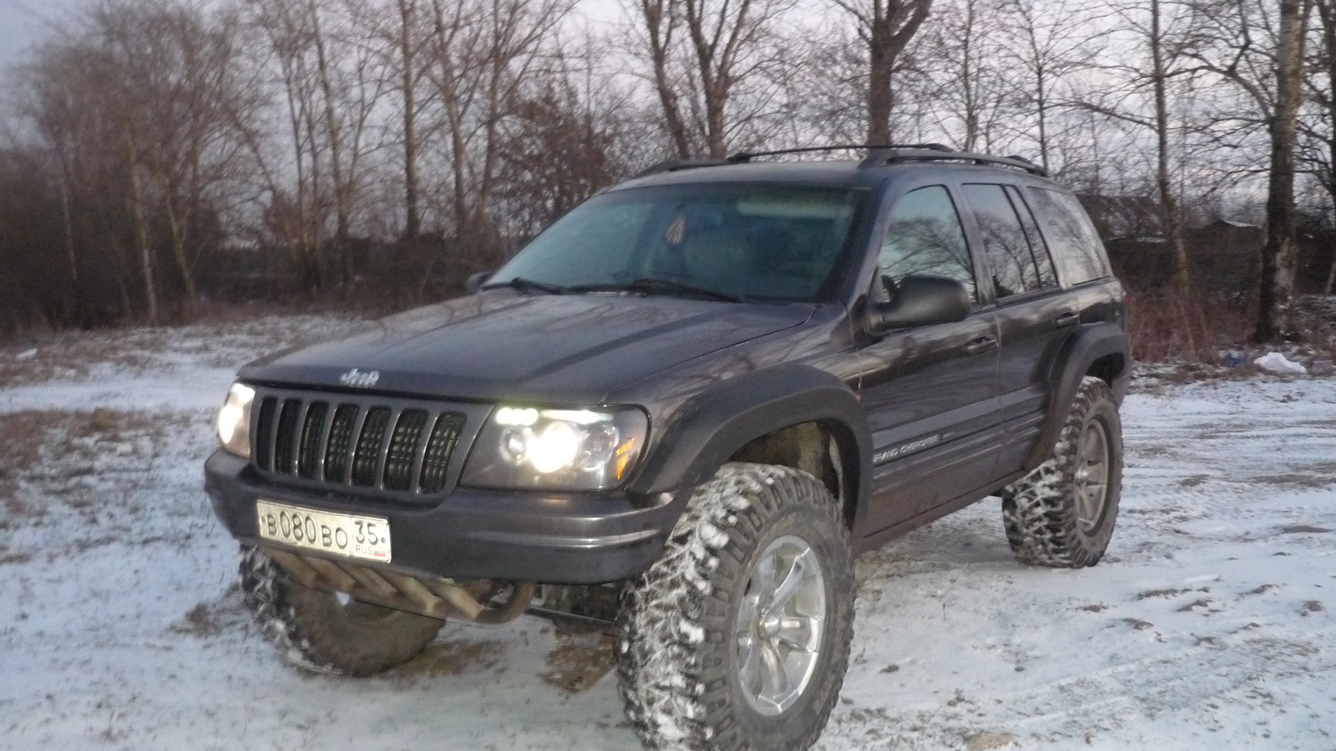 Grand cherokee wj 2.7. Jeep Grand Cherokee WJ 2.7 CRD. Jeep Cherokee WJ 2002 шноркель. Джип Гранд Чероки 2002 дизель 2.7 на запчасти. Jeep WJ шноркель.