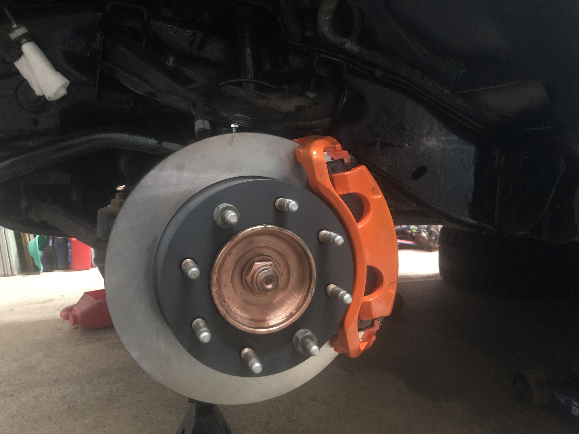 Тормозные диски hummer h2. Тормозные системы для пикапов. Трубка тормозная передняя хаммер h3. Тормоза hummer h1. Шланг тормозной хаммер h3.