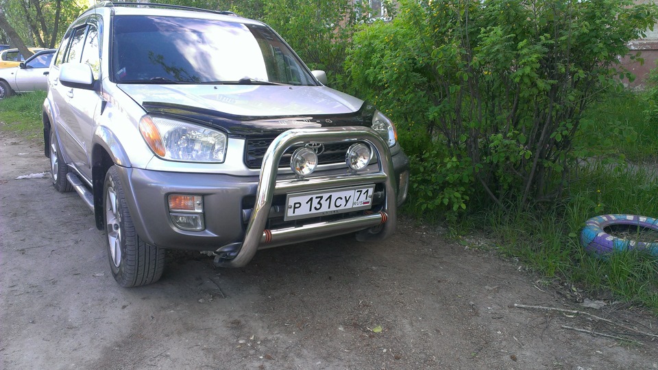 Фото в бортжурнале Toyota RAV4 (II)