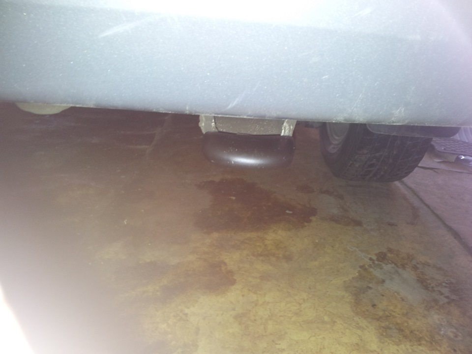 крышечка буксировочного крюка — Skoda Octavia Combi A4 Mk1, 1,8 л, 2008 ...