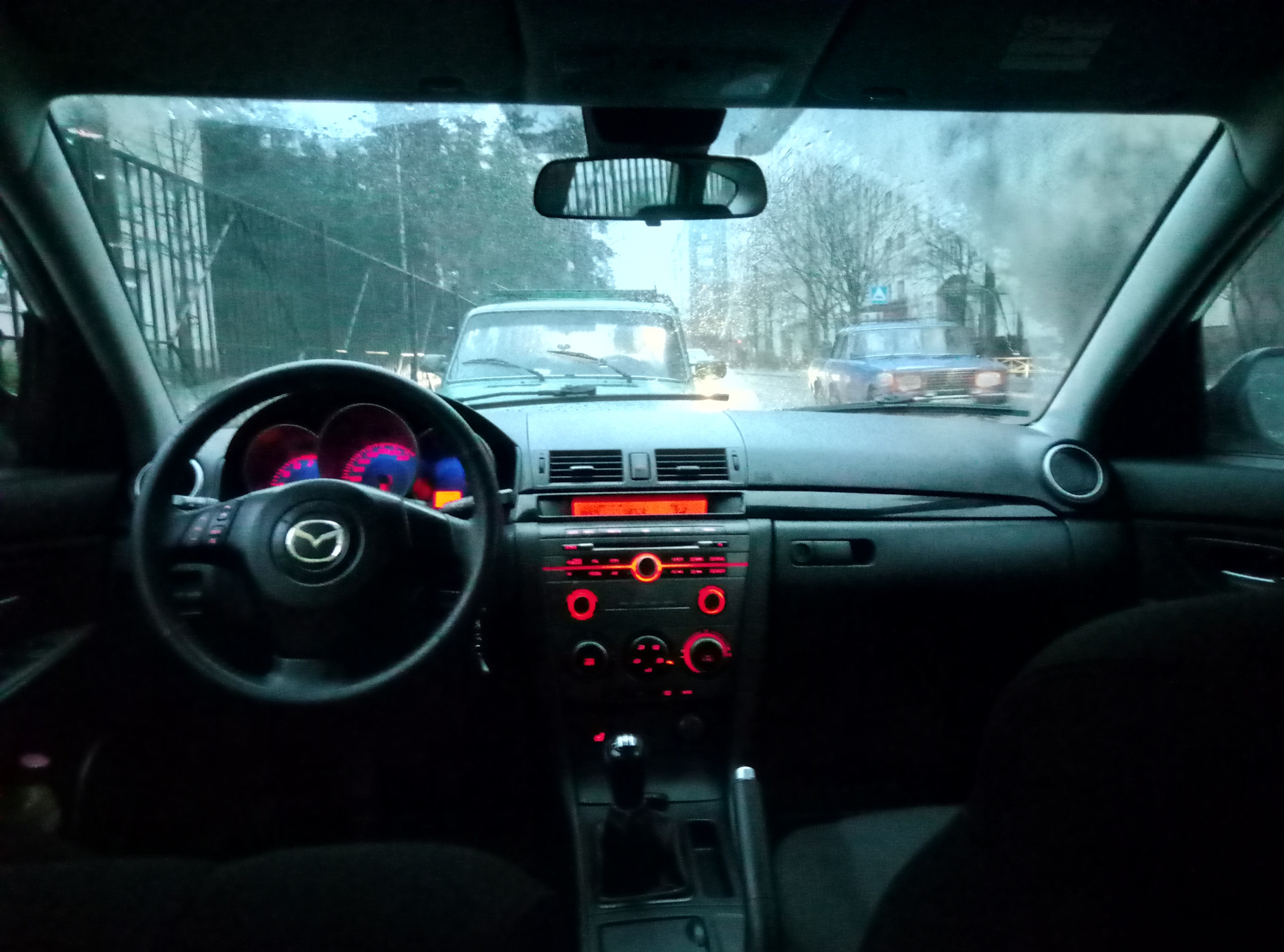 Работа по салону II Лампочки климат-контроля и прикуривателя — Mazda 3 ...