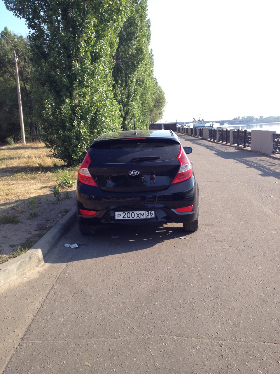 Фото на набережной г.Воронеж — Hyundai Solaris Hatchback, 1,6 л, 2013 ...