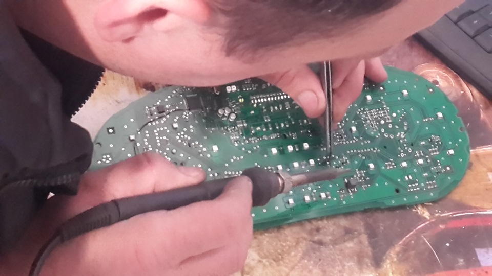 Прошивка панели приборов на гранте 2 — Lada Гранта (1G), 1,6 л, 2012 ...