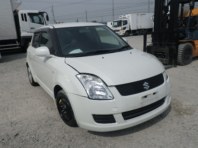 28 купить. Машина сузуки swift. Swift 71. Suzuki swift sport 2007. Swift 71.