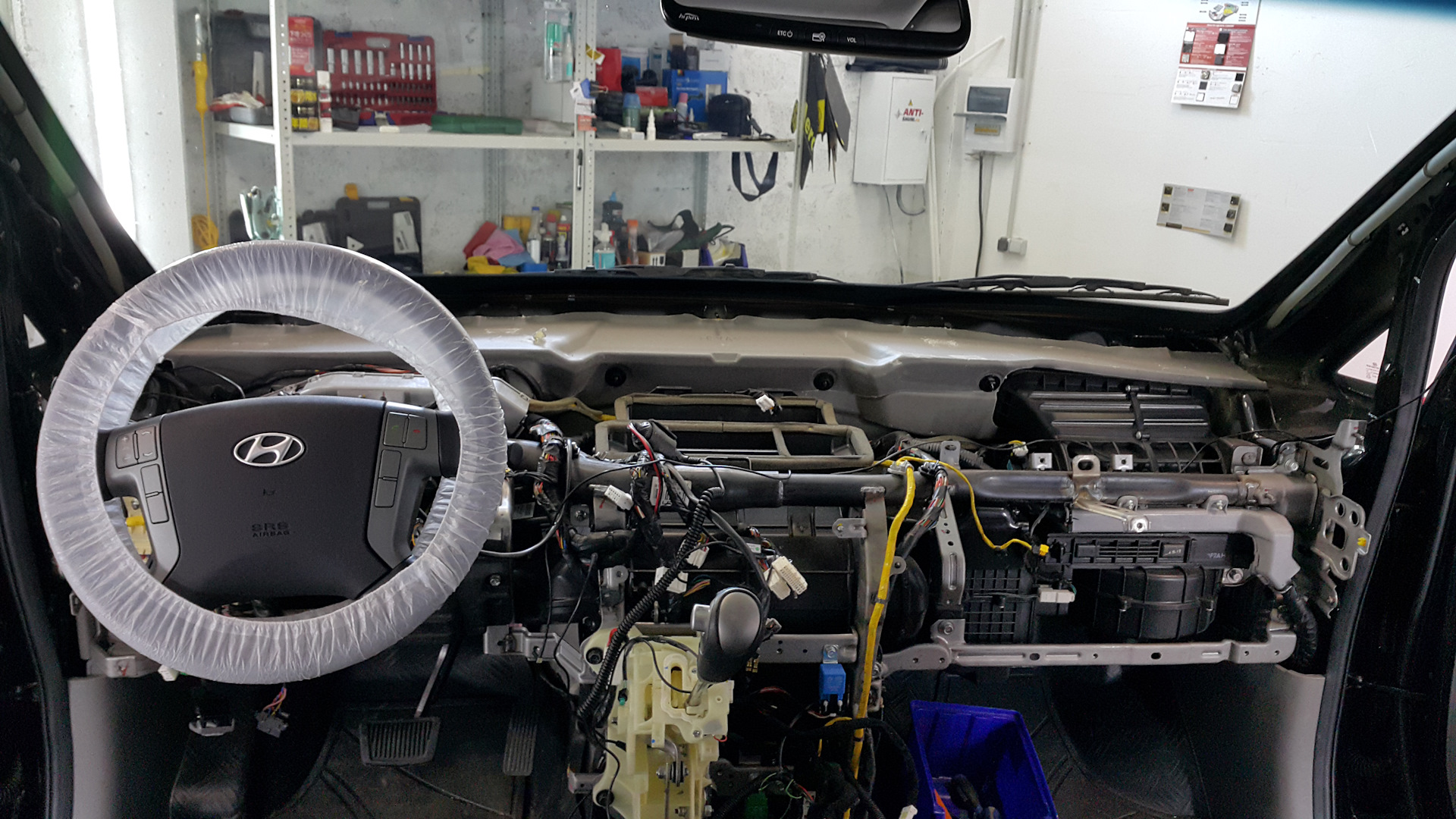 Шумоизоляция торпеды HYUNDAI GRAND STAREX (2014) Краснодар — Анти-шум ...