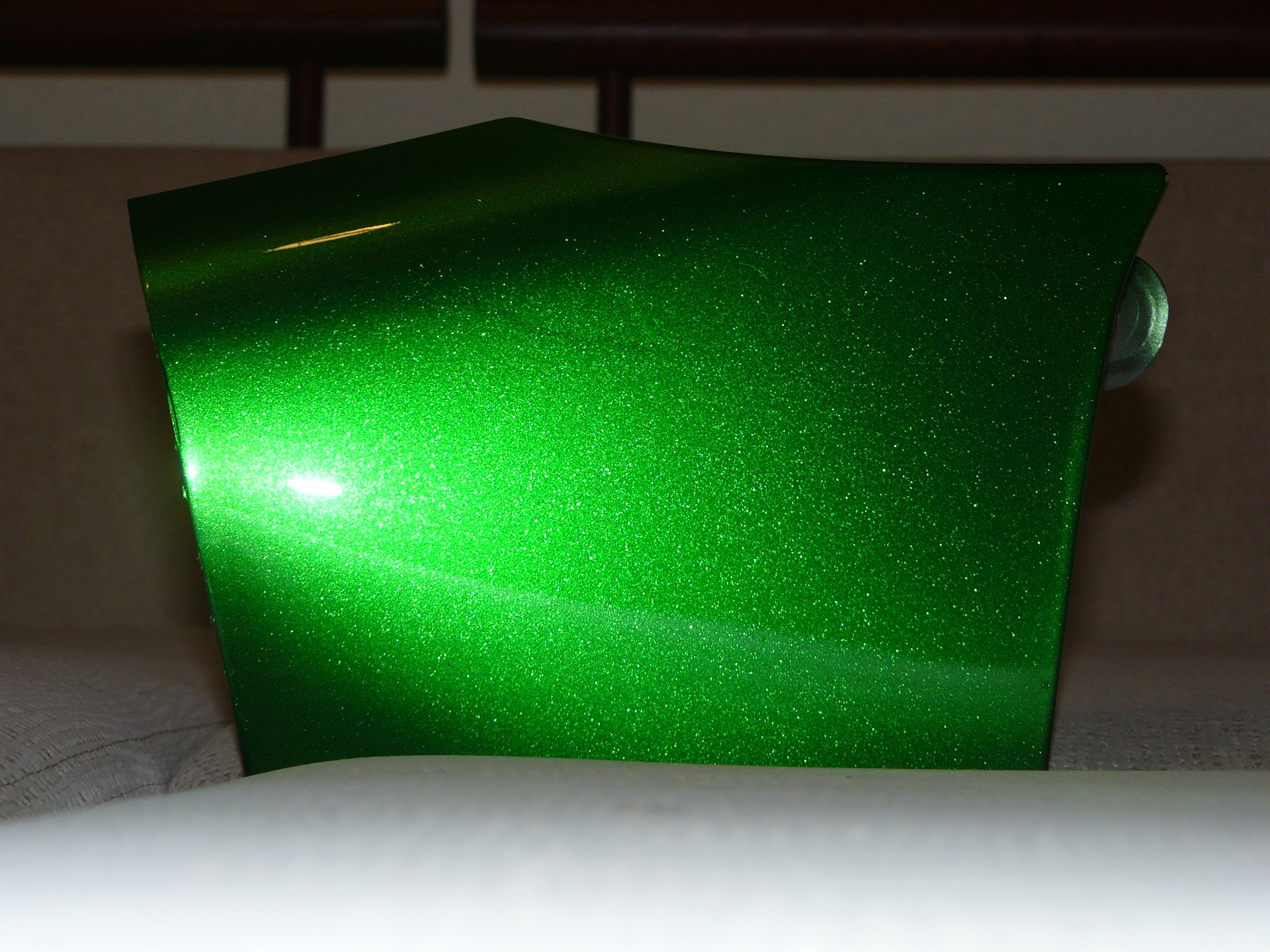 зеленый металлик фото