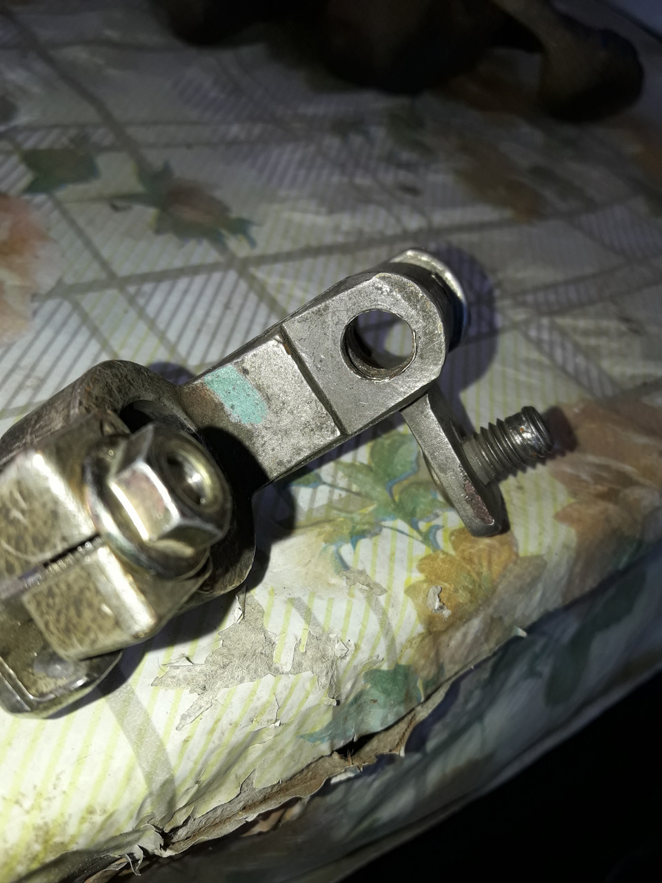 высверлил пиропатрон — BMW 5 series (E39)