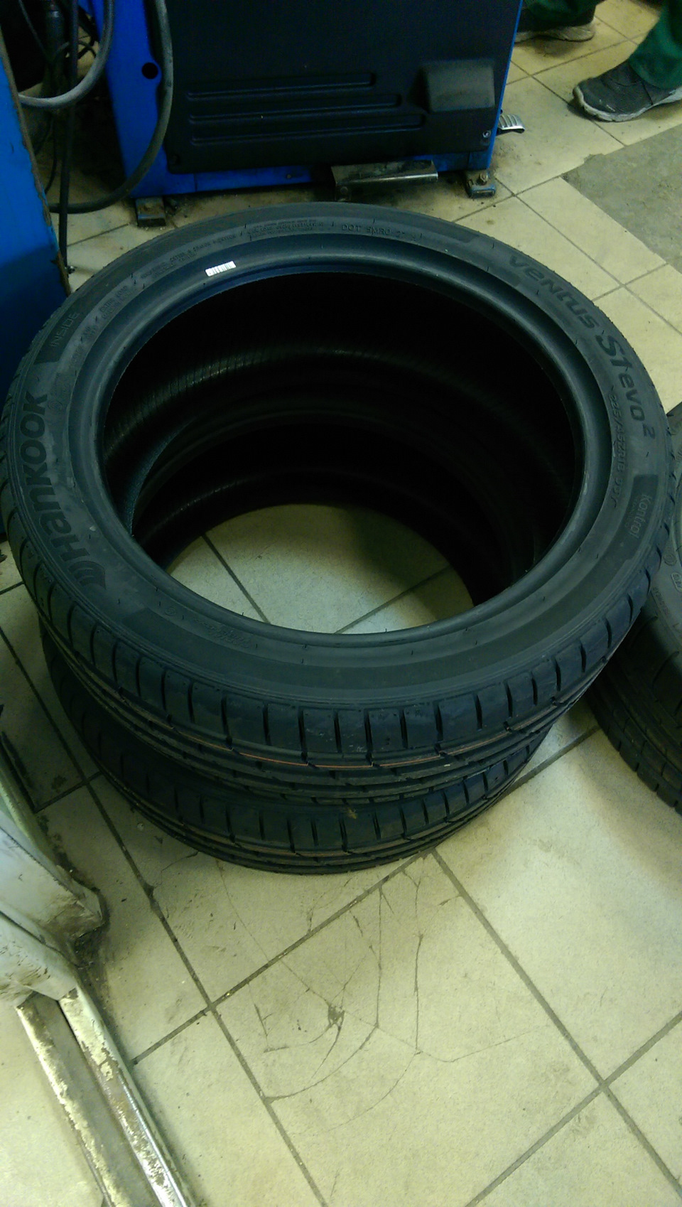 Dunlop 245 40 r18