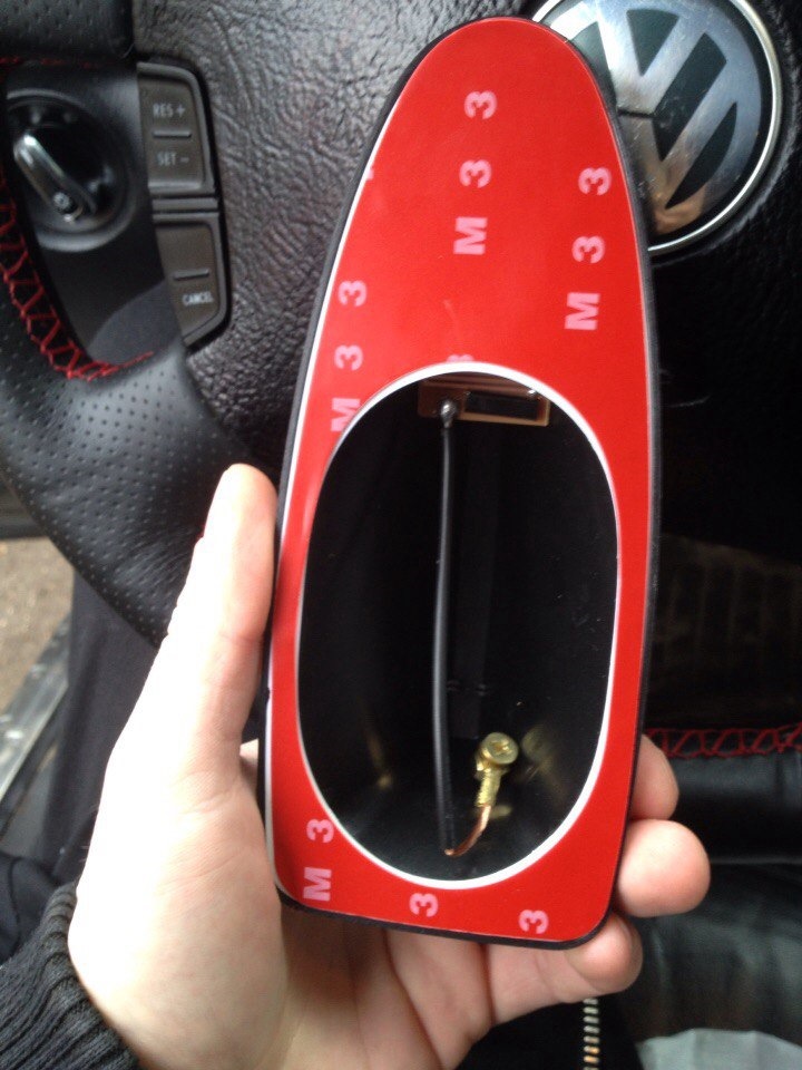 Акулий плавник вместо антенны штыря — Volkswagen Passat B5, 1,8 л, 2003 ...