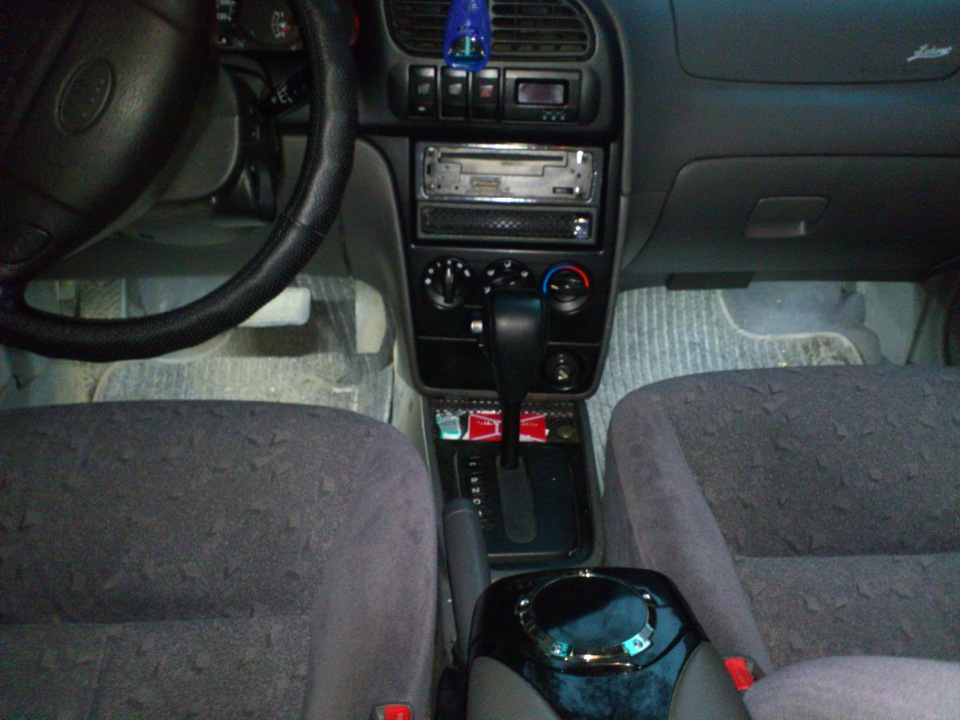 подсветка под ноги — KIA Spectra, 1,6 л, 2007 года | тюнинг | DRIVE2