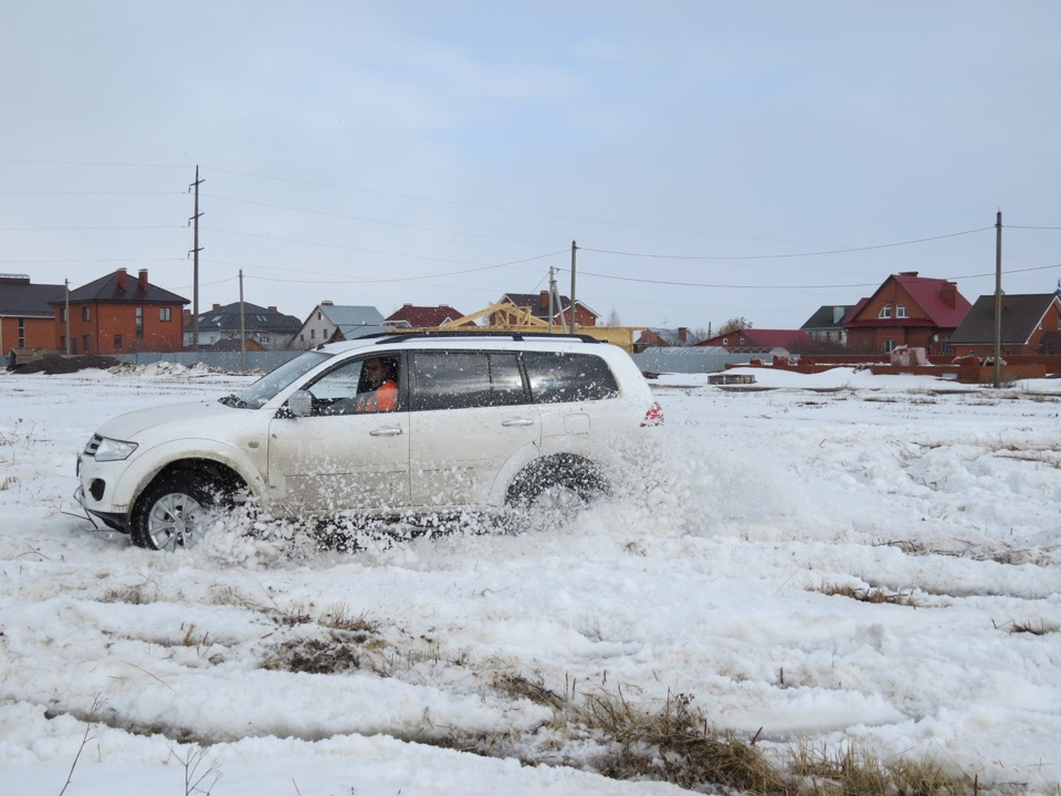 Фото в бортжурнале Mitsubishi Pajero Sport (2G)