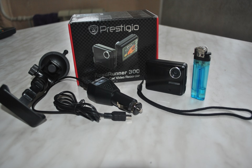 M300 регистратор. Регистратор Prestigio Roadrunner 300. Регистратор крепление Roadrunner 300. Prestigio Roadrunner 300 аккумулятор. Видеорегистратор Престижио 300 плата.