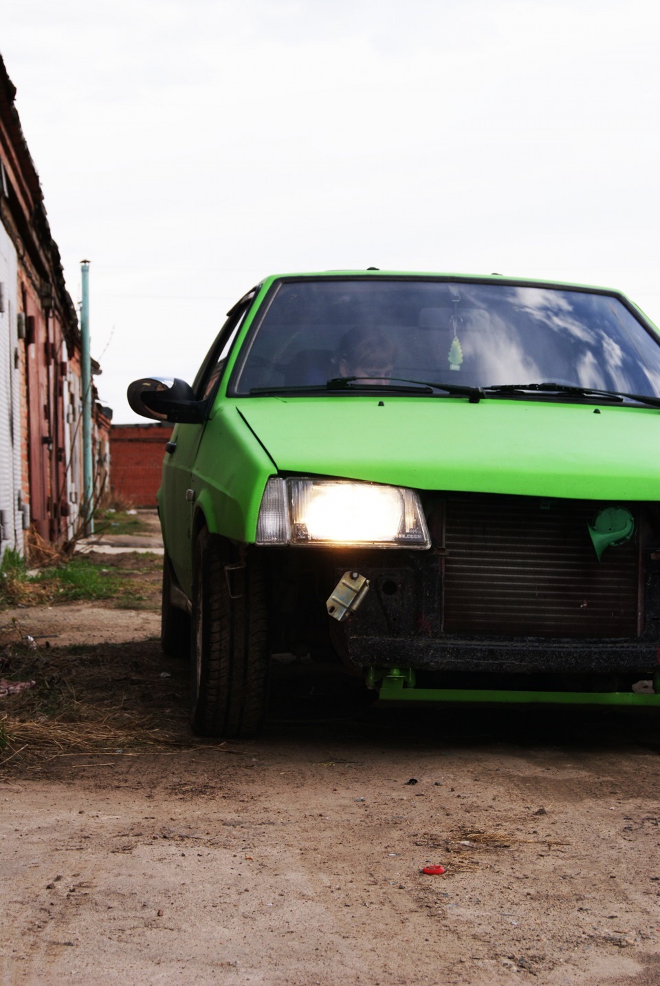 1 мая. Фотки машин после шашлыков=) (фотки хорошего качества) — Lada 21083,  1,5 л, 1993 года | фотография | DRIVE2