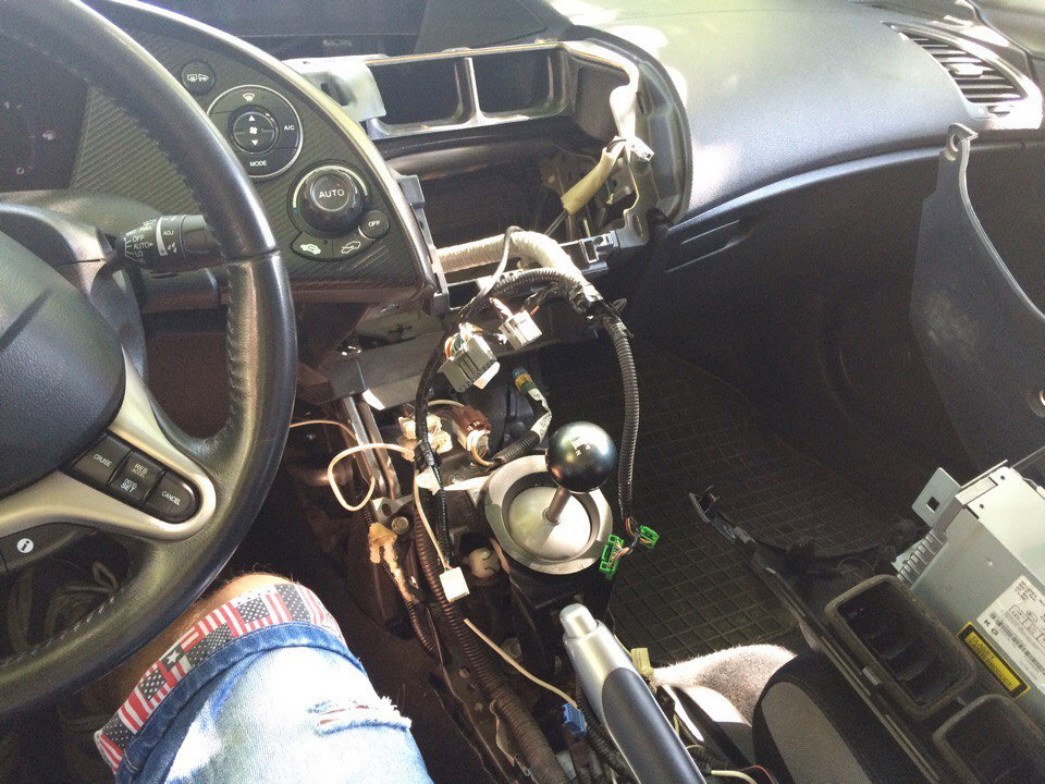 Разбор панели, угадайте зачем) ?! — Honda Civic 5D (8G), 1,8 л., 2008 ...