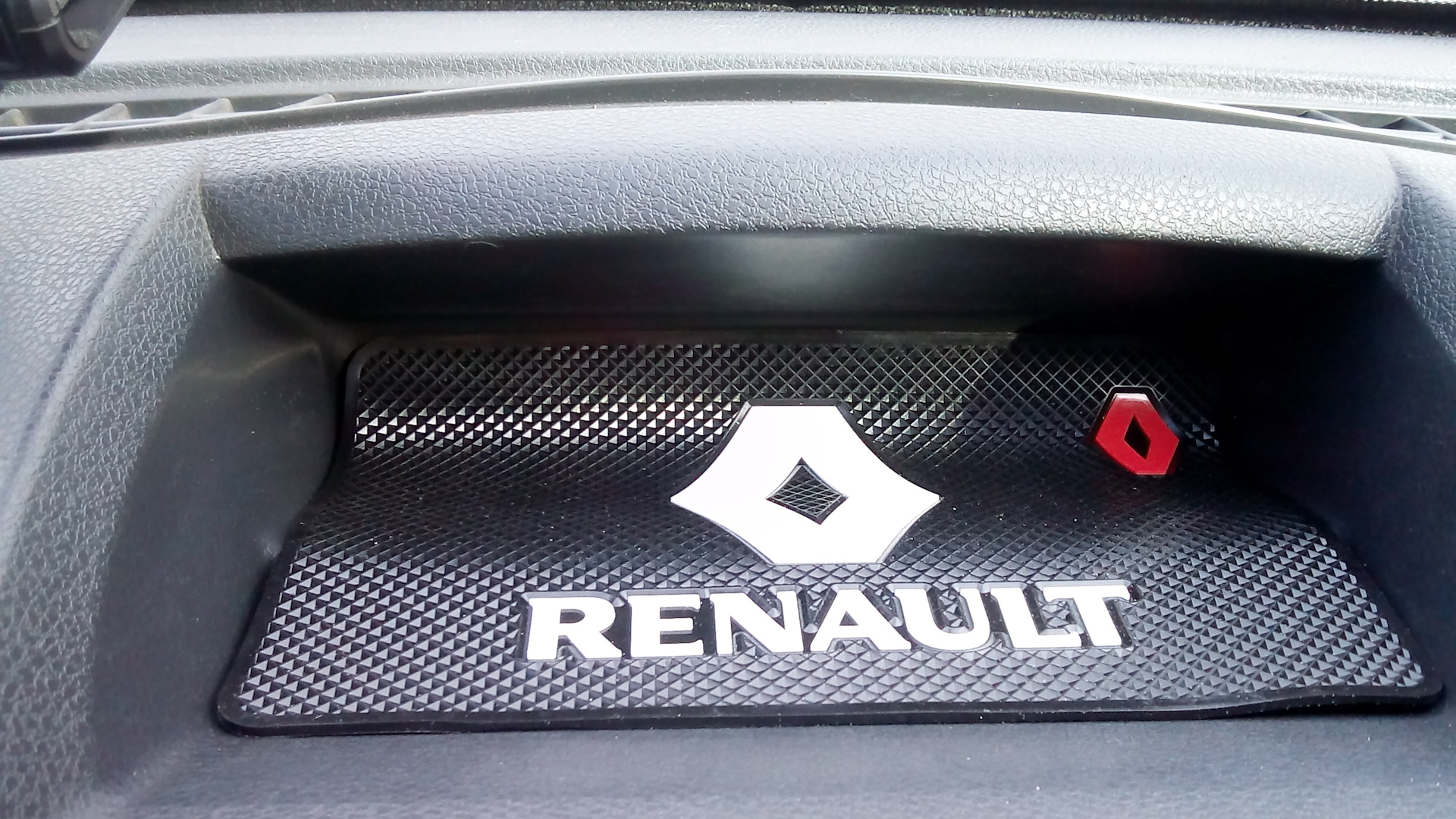 ништяки для мазда. прокладка между рулем и сиденьем. бесплатные ништяки. бесплатные ништяки. ништяки.