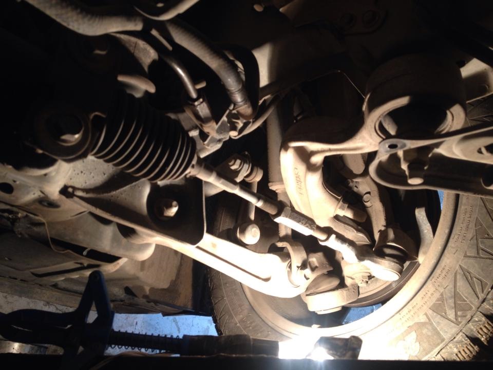 Что это, руль стучит при поворотах? — Nissan Skyline (V35), 2,5 л, 2003 ...