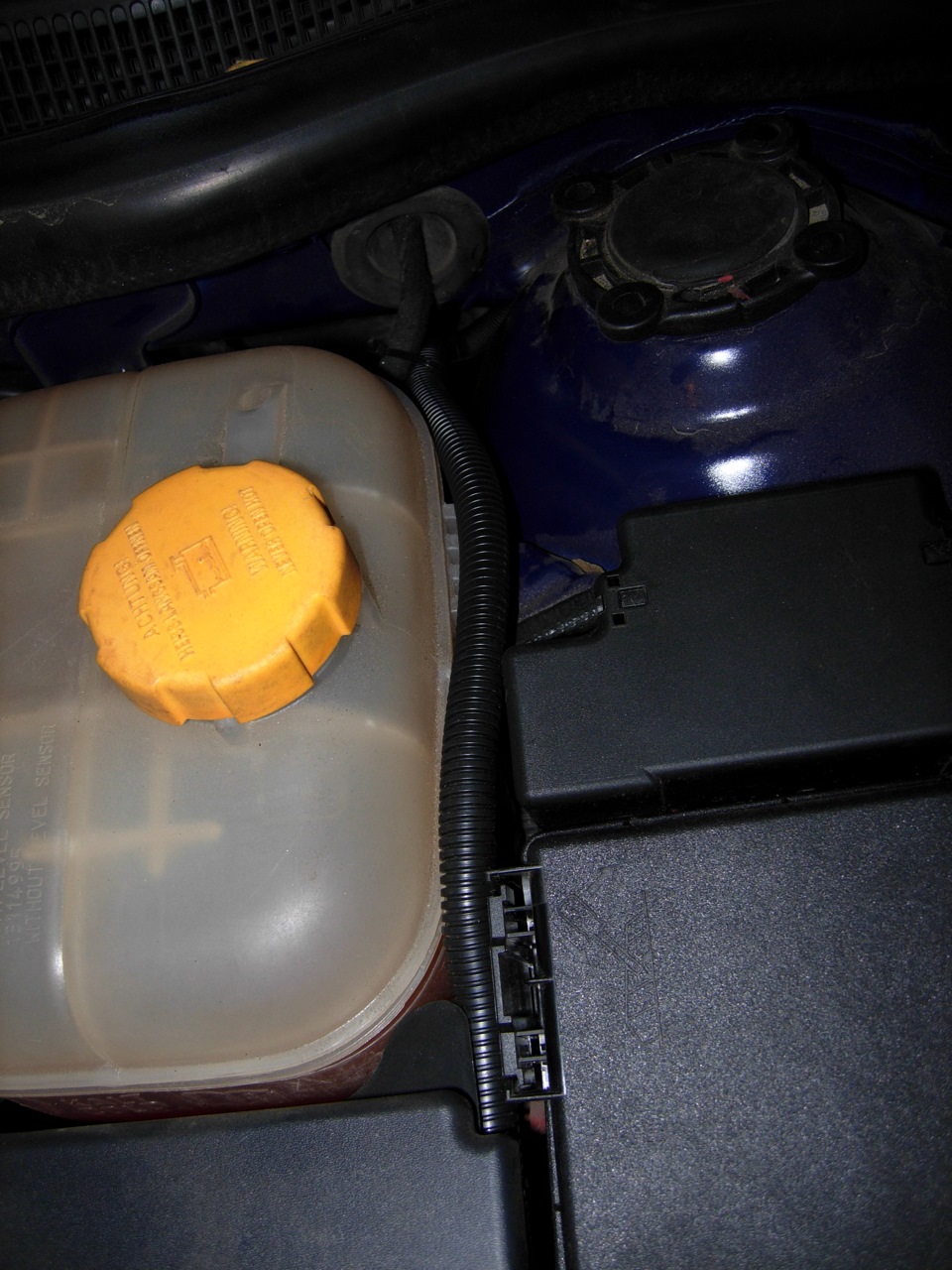 7131e2as 960 крепление противотуманок на номер