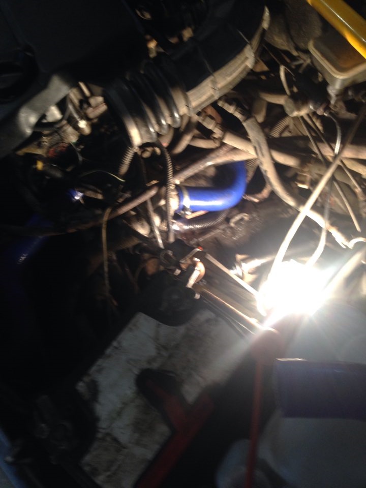 Замена тросика сцепления + силиконовые радости — Lada 21124, 1,6 л ...