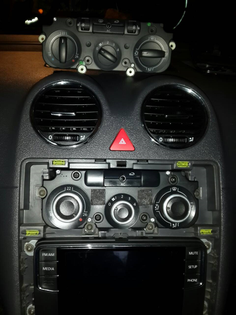 Photo from the logbook Volkswagen Caddy (3G)